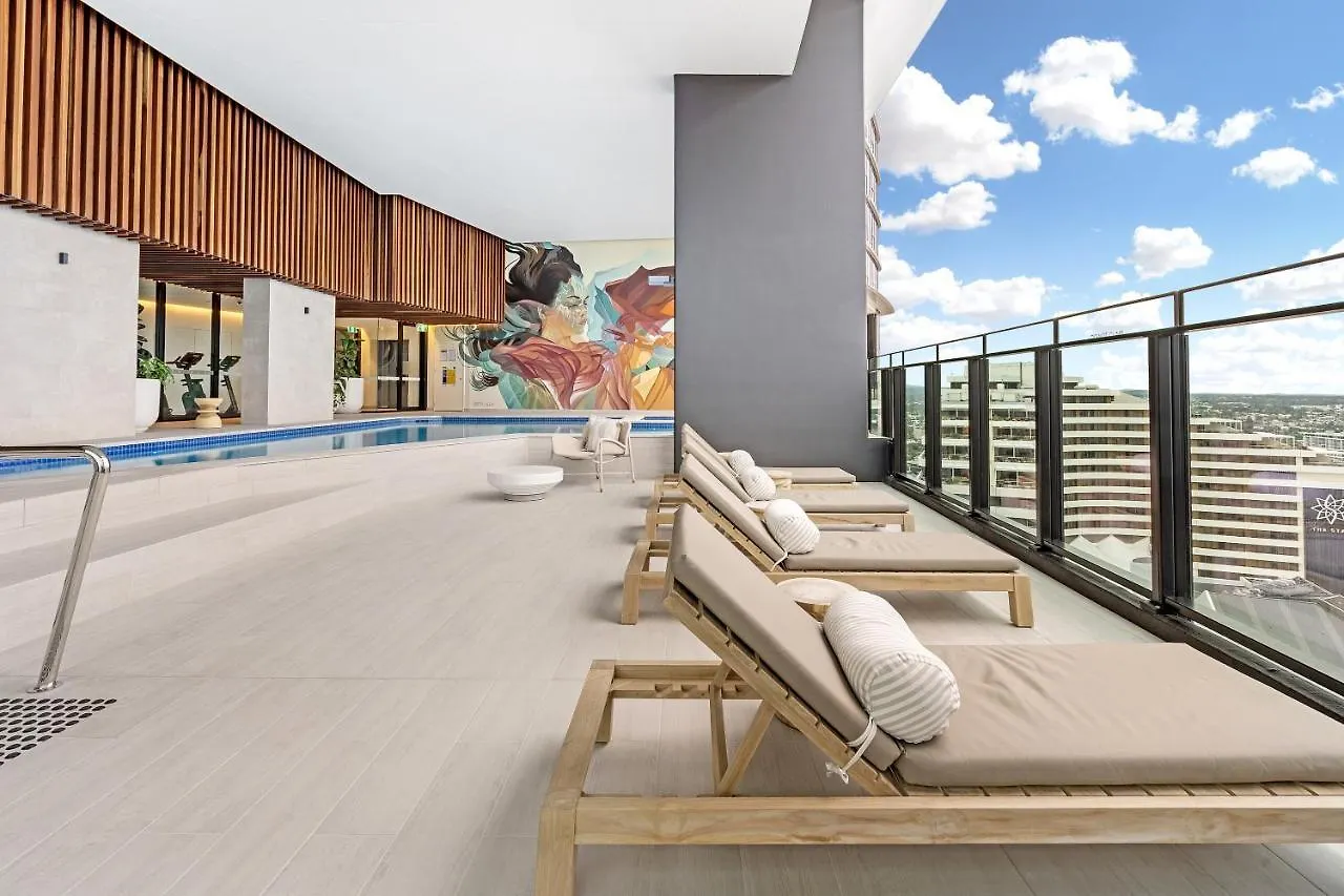Lamour Ocean View Apartment II In Casino Broadbeach - Free Parking-195Cm Gold Coast